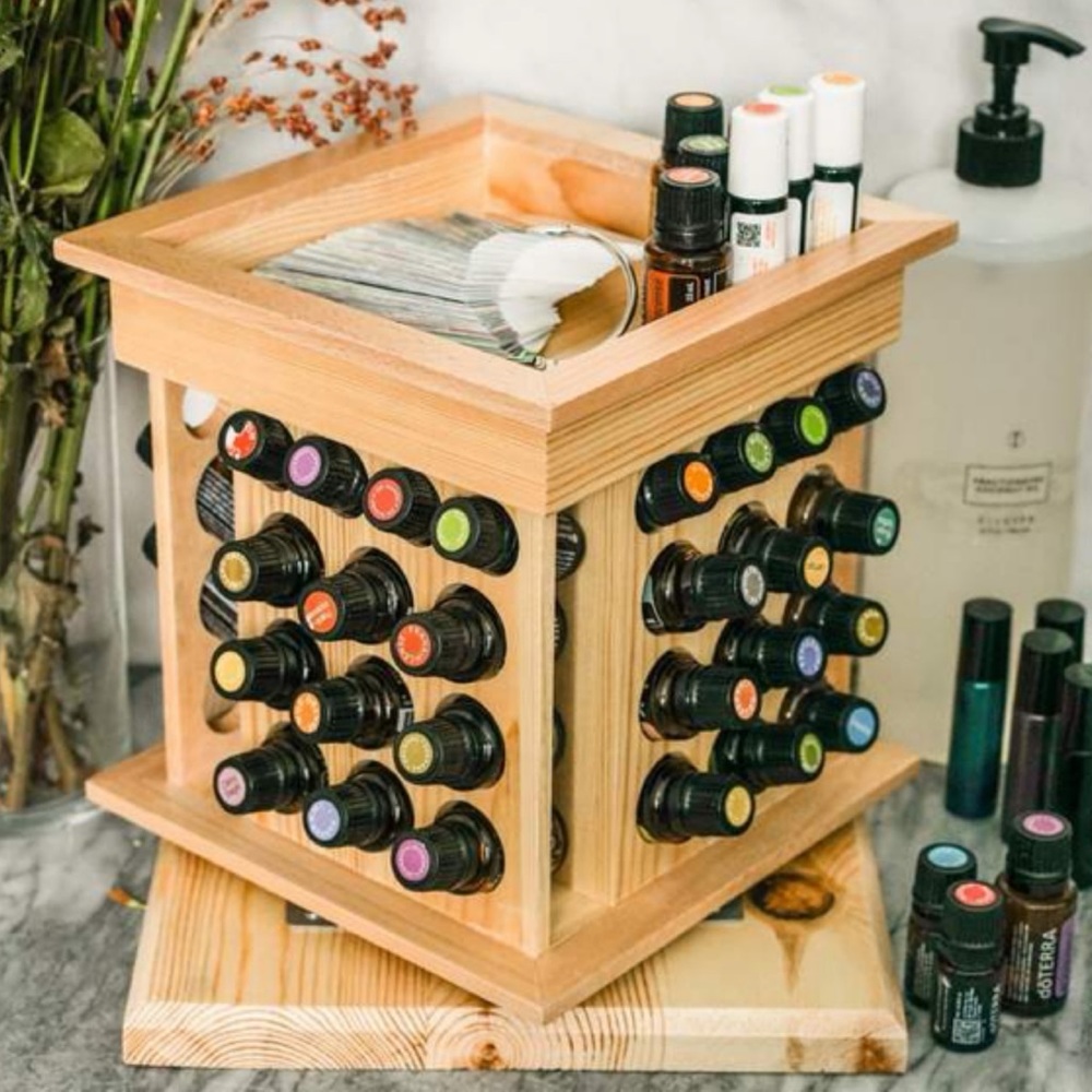 ESSENTIAL OIL STORAGE - Holds 52 bottles!